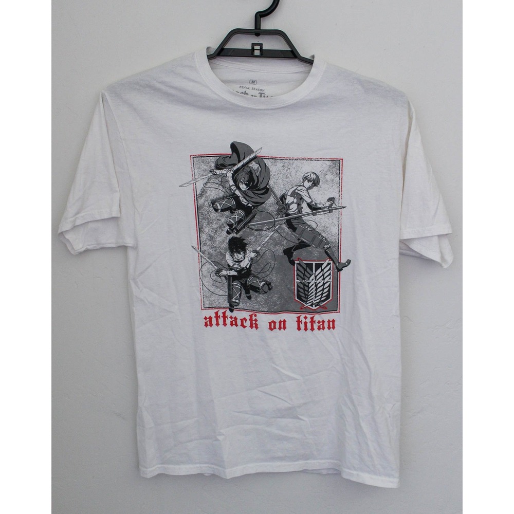 Attack on Titan Graphic T-Shirt Medium White Final Season Ripple Junction Anime